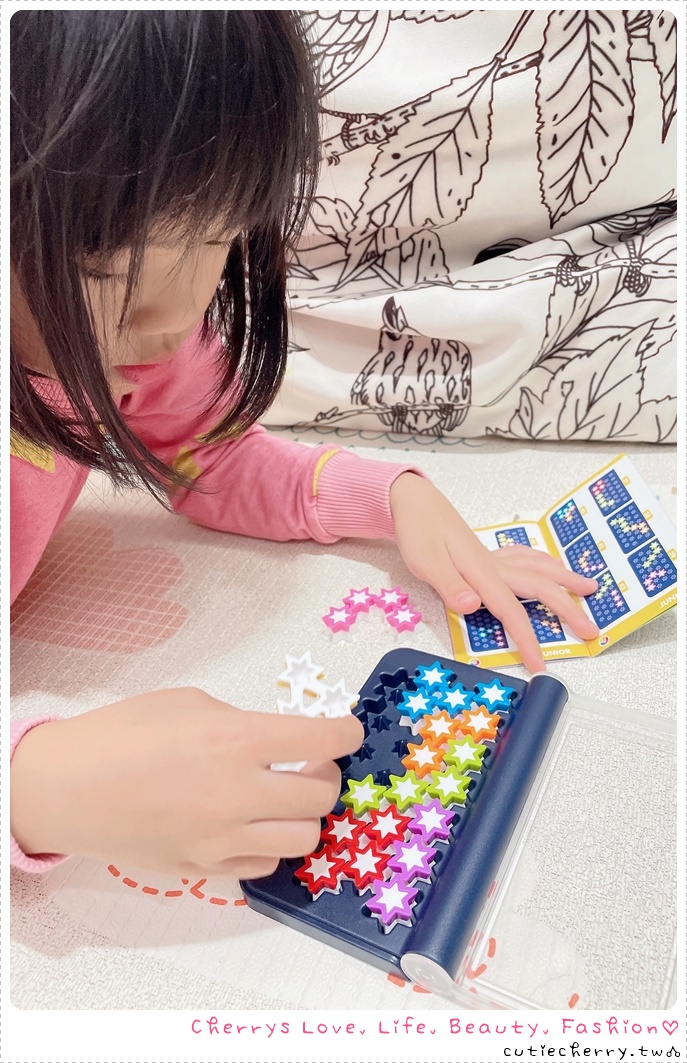 SMART GAMES 桌遊推薦|信誼/上誼兒童益智桌遊開箱總整理,幼兒到 99 歲都能玩的益智遊戲♥ - 第55張圖 SMART GAMES 桌遊推薦|信誼/上誼兒童益智桌遊開箱總整理,幼兒到 99 歲都能玩的益智遊戲♥