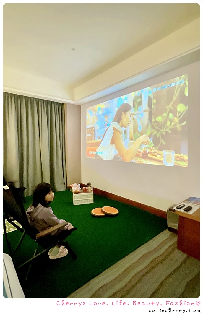 淡水親子飯店推薦｜福容大飯店淡水漁人碼頭，利百代主題房、露營主題房，POPA 親子體能館放電攻略