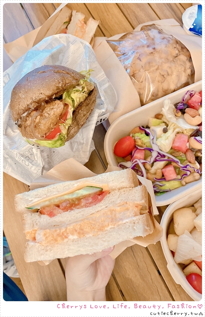 淡水親子飯店推薦｜福容大飯店淡水漁人碼頭，利百代主題房、露營主題房，POPA 親子體能館放電攻略