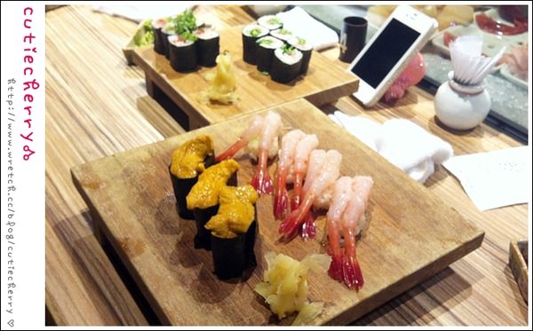 食記★幸福好滿足♥立吞握壽司．上引水產