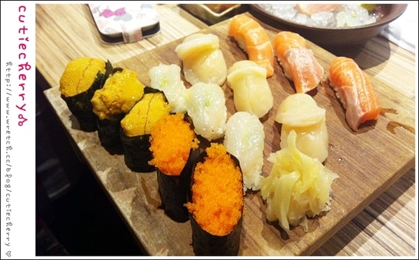 食記★幸福好滿足♥立吞握壽司．上引水產
